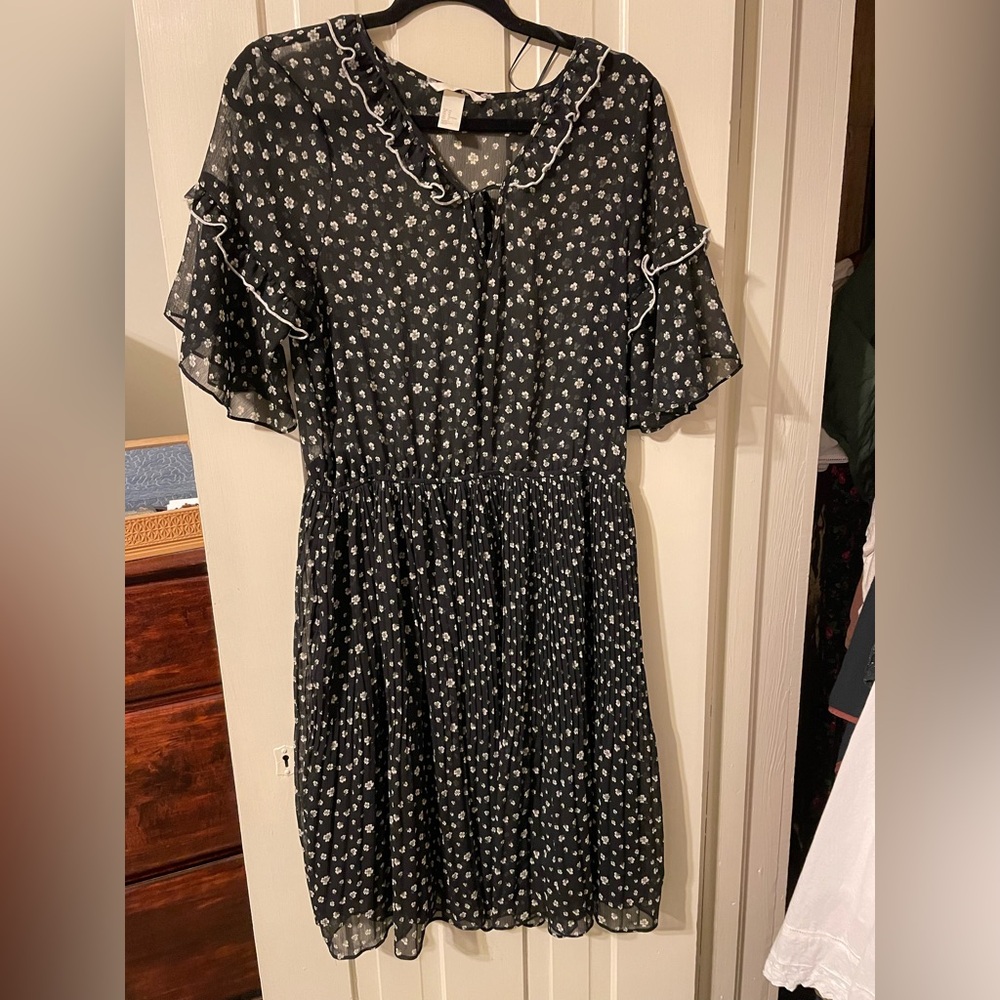 H&M Size 14 Black Floral Ruffle Dress